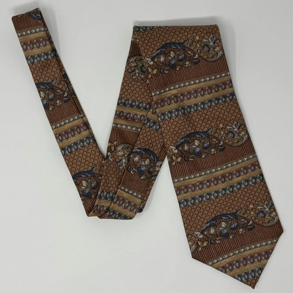 Bill Blass Silk Tie, floral,‎ pattern mix, classic, preppy, office, work, suit